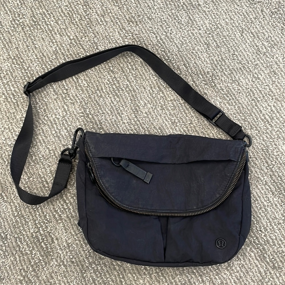 Lululemon Festival Bag